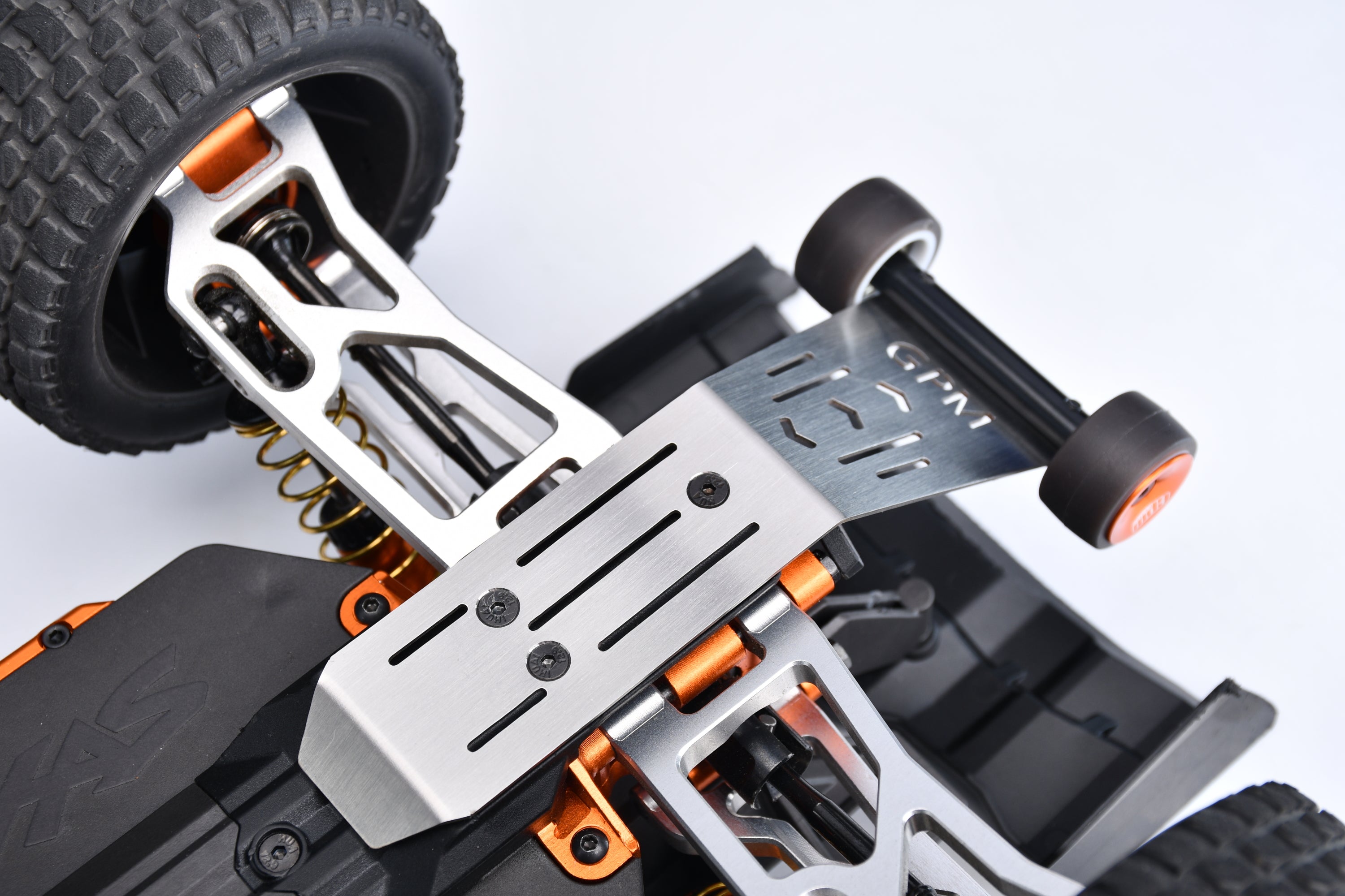Barre Anti-Wheelie Double Roue – Protection Châssis Pour Traxxas UDR Unlimited Desert Racer – Pièce CNC – Montage Facile Barre Anti-Wheelie Double Roue – Protection Châssis Pour Traxxas UDR Unlimited Desert Racer – Pièce CNC – Montage Facile