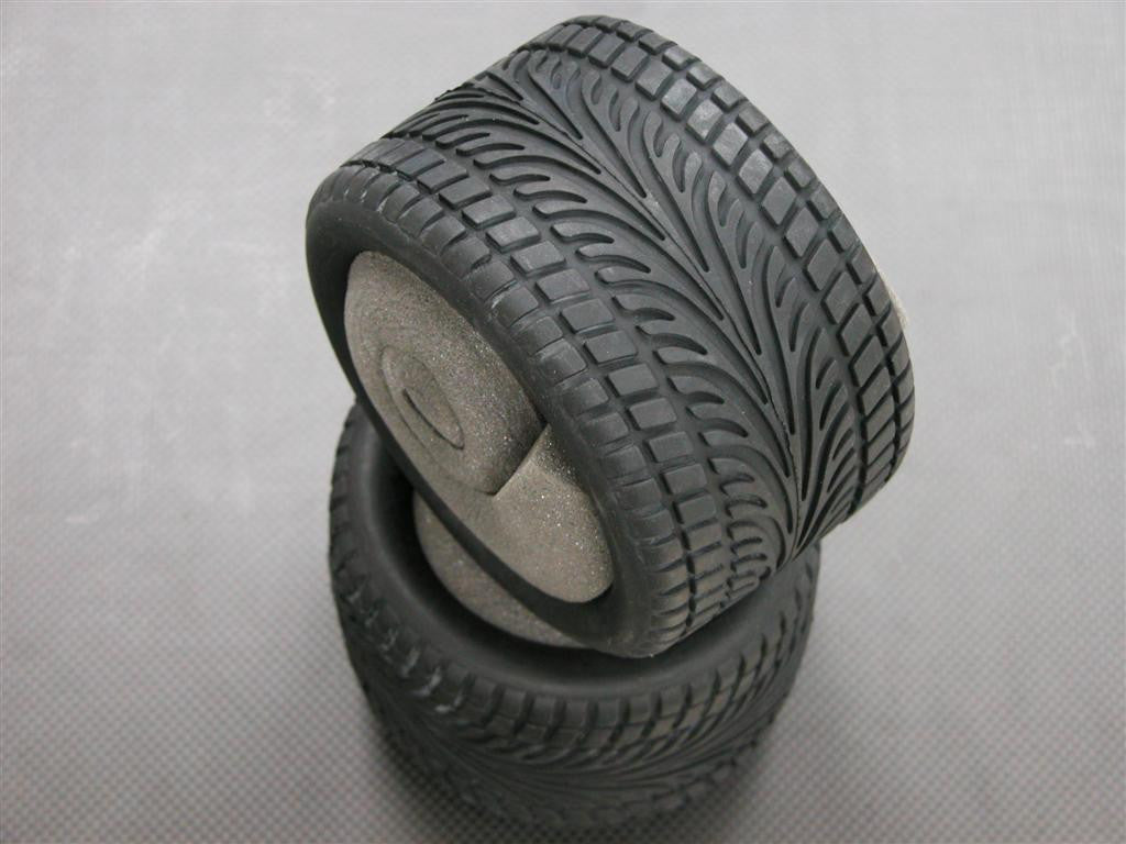 Traxxas T-Maxx Rubber Radial Tire With Form Insert - 1Pr+B130