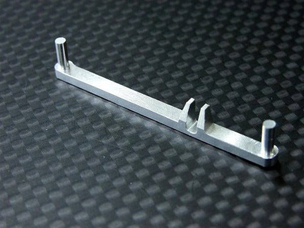 XMods Generation 1 Aluminum Steering Plate (Toe-Out 1 Deg) - 1Pc Silver
